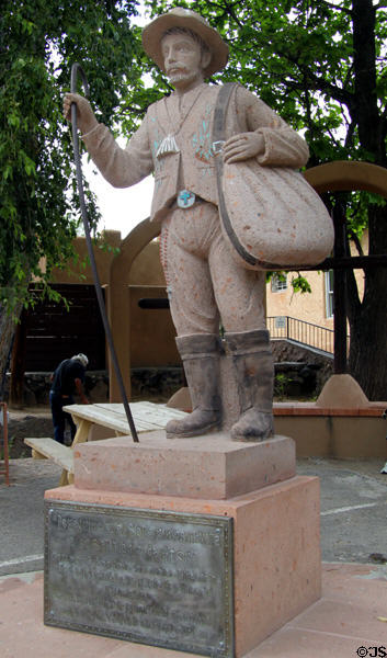 Invitation to pilgrims statue at el Santuario de nuestro señor de esquipalas. Chimayo, NM.