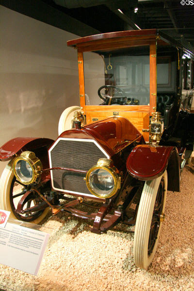 Stearns 30-60 Limousine (1910) of Cleveland, OH at National Automobile Museum. Reno, NV.