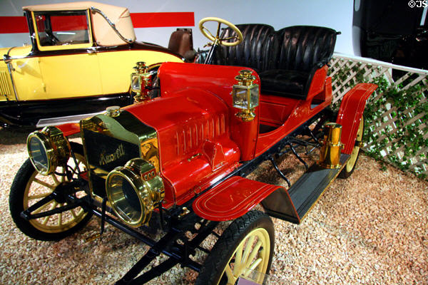 Maxwell AB Runabout (1911) of Tarrytown, NY at National Automobile Museum. Reno, NV.