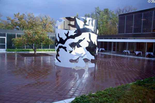 Sculpture in courtyard of addition to Albright-Knox Art Gallery. Buffalo, NY.