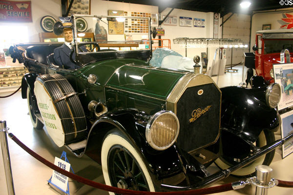 Pierce-Arrow 7 passenger convertible (1918) in Pierce-Arrow Museum. Buffalo, NY.