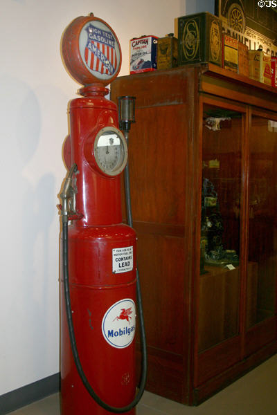 Antique gas pump in Pierce-Arrow Museum. Buffalo, NY.
