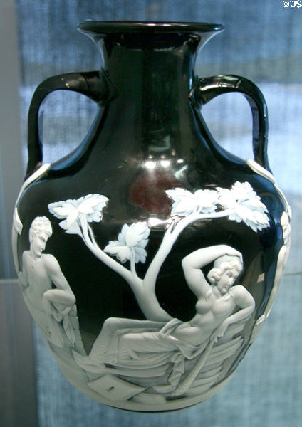 Replica of Portland vase (1878) carved by Joseph Locke of England, Wordsley, Hodgetts, Richardson & Son won silver medal at Paris World's Fair of 1878 at Corning Museum of Glass. Corning, NY.