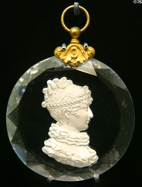 French sulphide plaque of Empress Josephine (1820-40) at Corning Museum of Glass. Corning, NY.