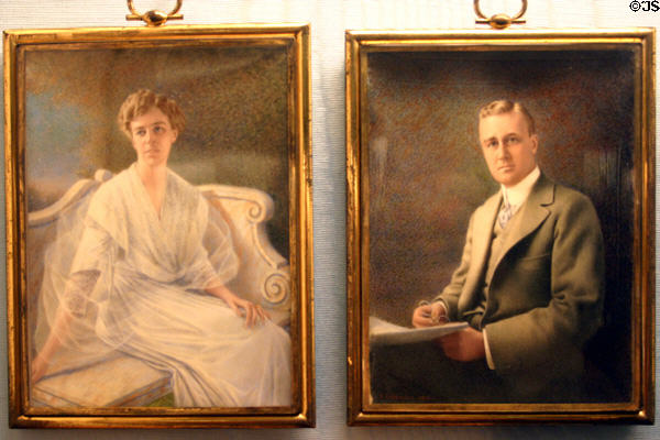 Tenth wedding anniversary portraits (1915) of Eleanor & Franklin by Claude P. Newell in Presidential Museum. Hyde Park, NY.