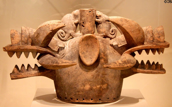 Senufo culture helmet mask (Waniougo) (20thC) from Côte d'Ivoire at Memorial Art Gallery. Rochester, NY.