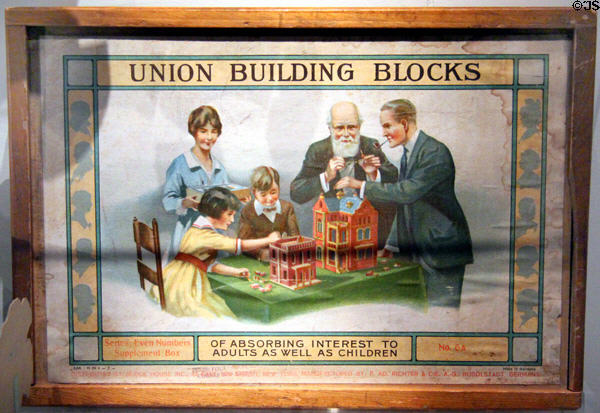Union Building Blocks No 4 vintage construction set by Richter & Co. of Germany at The Strong National Museum of Play. Rochester, NY.