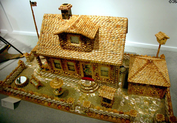 Dollhouse decorated with sea shells (1910) at The Strong National Museum of Play. Rochester, NY.