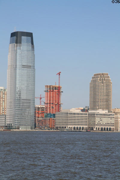 30 Hudson St. (2004) (42 floors) by Cesar Pelli & Assoc. Architects & 101 Hudson St. (1992) (42 floors) by Brennan Beer Gorman / Architects in Jersey City, NJ. NY.
