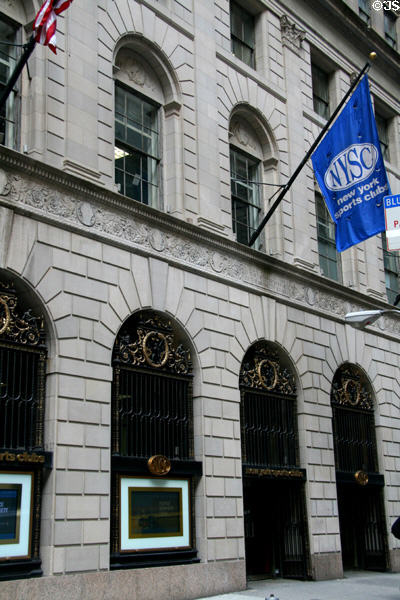 United States Assay Office Building (1919) (30-32 Wall St.) (12 floors). New York, NY. Architect: York & Sawyer.
