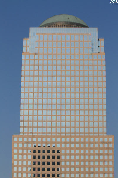 Two World Financial Center (1987) (225 Liberty St.) (44 floors). NY.