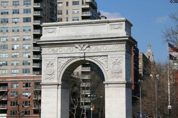Washington Memorial Arch (1892) (Washington Square). New York, NY. Architect: Stanford White of McKim, Mead & White.