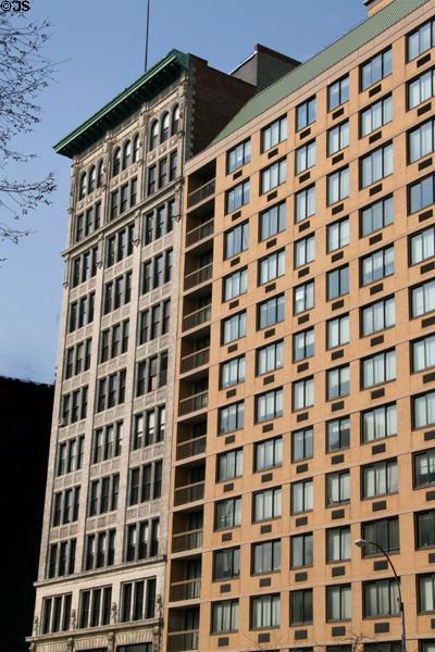 17-19 Union Square West & Carlyle Court Residence Hall of NYU (1987) (14 floors) on Union Square. New York, NY.
