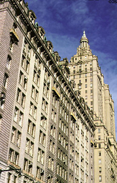 Langham Building (1907) (135 Central Park West) (13 floors) beside San Remo Apartments. New York, NY. Style: Beaux Arts. Architect: Clinton & Russell.