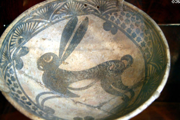 Spanish-Moorish bowl with rabbit (15thC) from Valencia at Hispanic Society of America Museum. New York, NY.