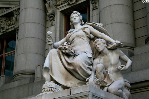 Sculpture of America from series of Four Continents (1907) by Daniel Chester French at U.S. Custom House. New York, NY.