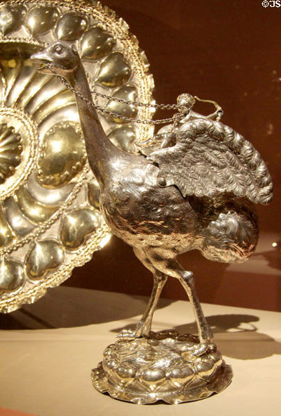 Silver ewer with basin in form of Ostrich (c1689-92) by Marx Weinold & Johann I Mittnacht of Augsburg, Germany at Metropolitan Museum of Art. New York, NY.