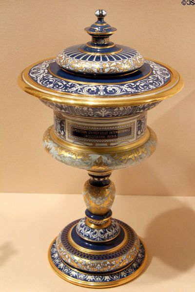 Sèvres porcelain covered cup given as a first-prize award at Paris Exposition Universelle (1878) by François Hallion at Metropolitan Museum of Art. New York, NY.
