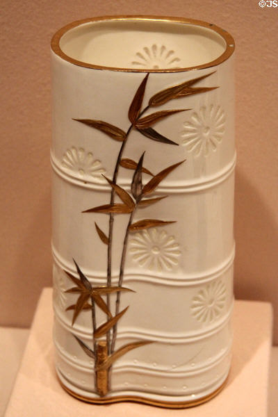 Japanese-inspired vase (1880s?) by Minton & Co. of England at Metropolitan Museum of Art. New York, NY.