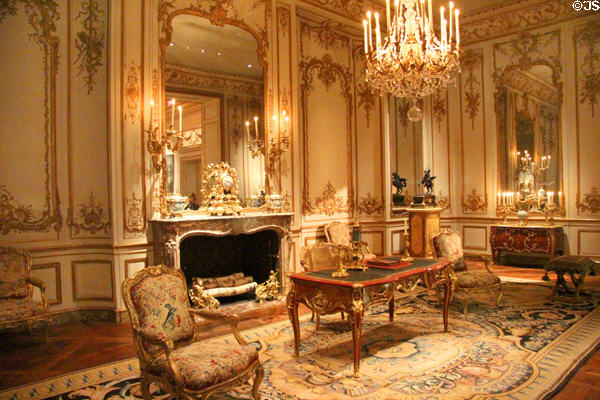 Room from Hotel de Varengeville, Paris (1704) at Metropolitan Museum of Art. New York, NY.