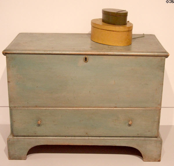 Shaker pine blanket chest (1835-75) plus maple & pine oval boxes (19thC) at Metropolitan Museum of Art. New York, NY.