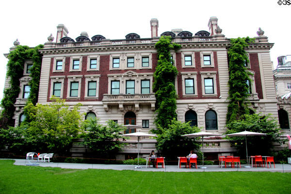 Carnegie Mansion (1902) now houses Cooper Hewett Museum. New York City, NY. Architect: Barb, Cook & Willard.