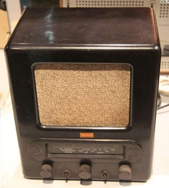 Volksempfänger VE 301 DYN Radio (c1938) made in Austria & Germany with Bakelite cover at Cooper Hewett Museum. New York City, NY.