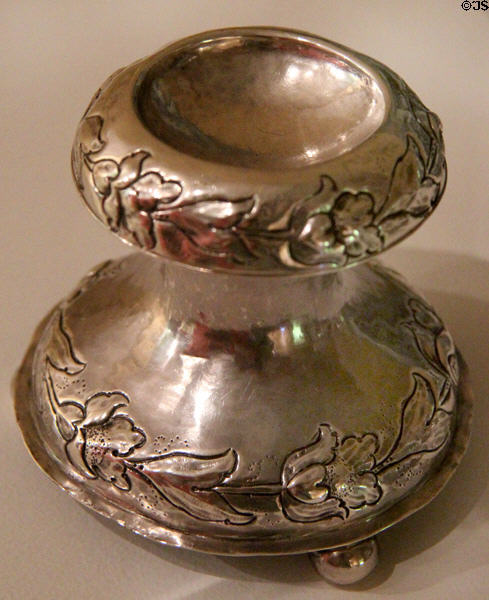 Silver salt (c1668-1708) by Jacobus Vander Spiegel of New York at Brooklyn Museum. Brooklyn, NY.