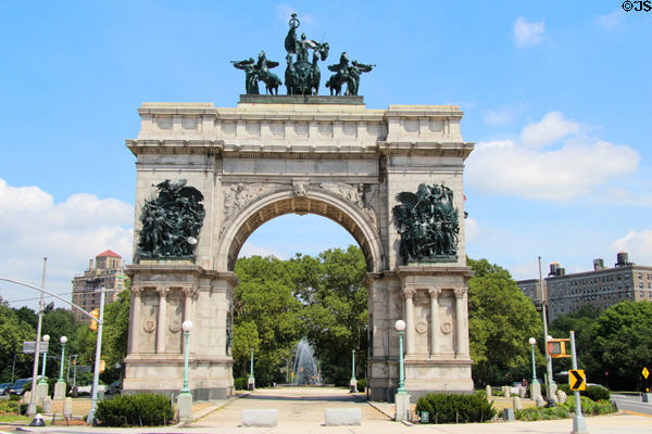 Soldiers' & Sailors' Arch (1892) by John Duncan on Grand Army Plaza. Brooklyn, NY.