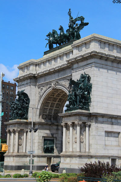 Soldiers' & Sailors' Arch (1892) by John Duncan on Grand Army Plaza. Brooklyn, NY.