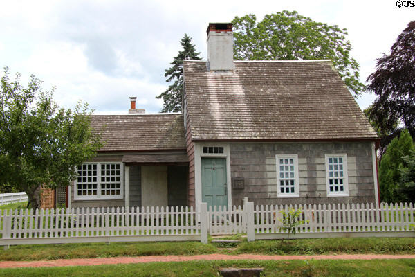 Gardiner Cottage (James Lane). East Hampton, NY. Style: Cape Cod.