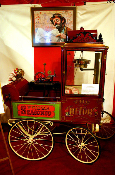 Cretors no. 2 (1906) popcorn & peanut wagon in popcorn museum. Marion, OH.