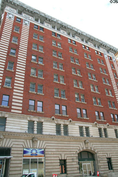 Secor Hotel (now offices) (10 floors) (425 Jefferson Ave.). Toledo, OH. Architect: Mills, Rhines, Bellman & Nordhoff. On National Register.