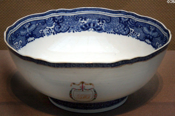 Chinese export porcelain punch bowl (c1790) at Toledo Museum of Art. Toledo, OH.