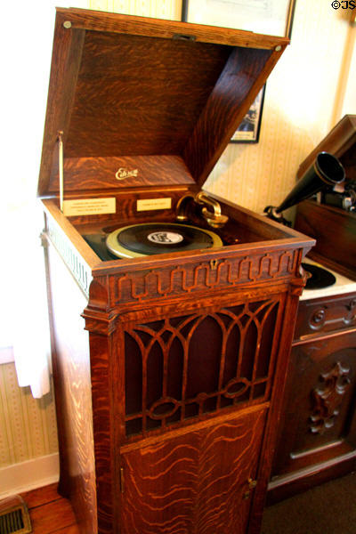 Edison Diamond Disk phonograph Chippendale Lab Model (1916) at Edison Birthplace Museum. Milan, OH.