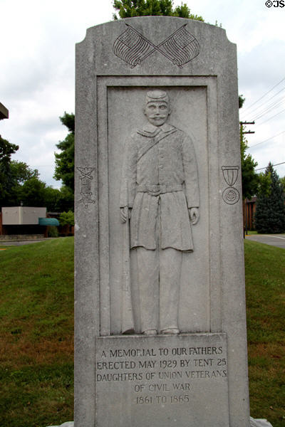 Newark Civil War memorial (1929) in Veterans Park. Newark, OH.