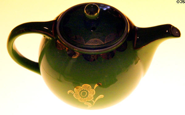 Teapot (20th C) by Hall China Co. of East Liverpool at Museum of Ceramics. East Liverpool, OH.
