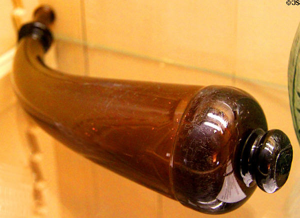 Amber glass powder horn whimsy (1842-60) attr: Kearns Glass Works, Zanesville at Stone Academy Museum. Zanesville, OH.