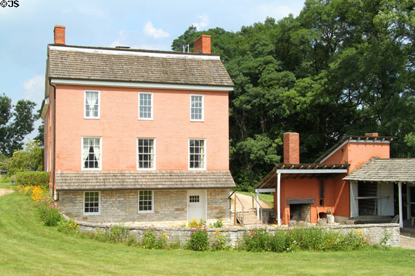 House (c1829) at Johnston Farm & Indian Agency run by Ohio Historical Society. Piqua, OH. Style: Federal.