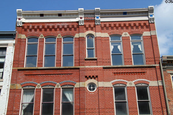 Italianate heritage commercial building (319-317 N. Main St.). Piqua, OH.