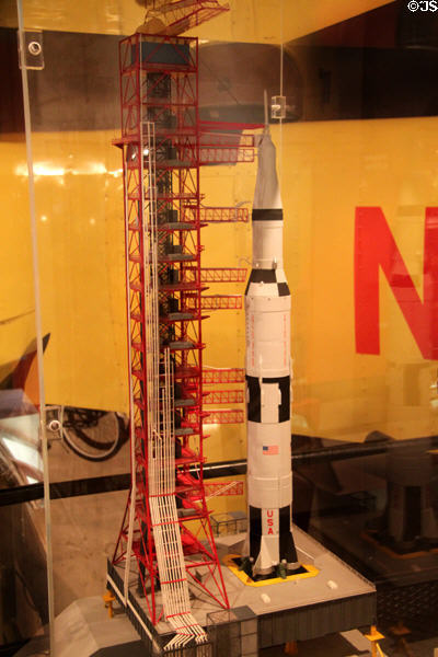 Model of Apollo command module & lunar module atop Saturn V rocket at Neil Armstrong Museum. Wapakoneta, OH.
