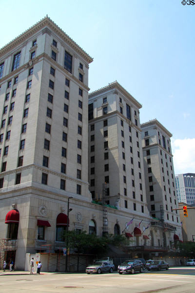 Renaissance Cleveland Hotel (1918) (12 floors) (24 Public Square). Cleveland, OH. Architect: Graham, Anderson, Probst & White. On National Register.