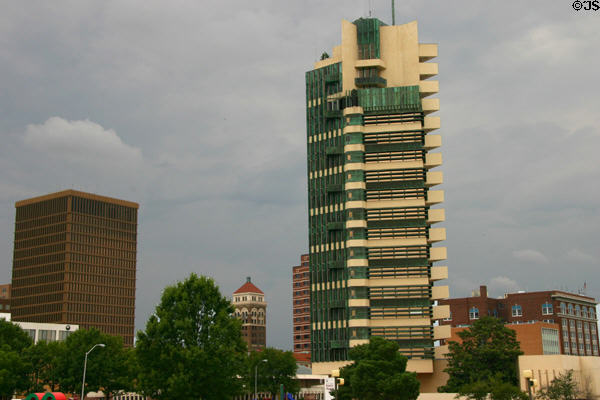 Phillips Petroleum Building (1964) (19 floors) Welton Becket Assoc. & Price Tower. Bartlesville, OK.