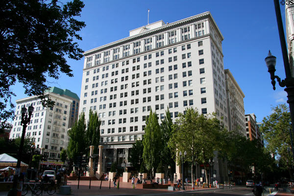 Pioneer Park & American Bank Buildings on Pioneer Square. Portland, OR.