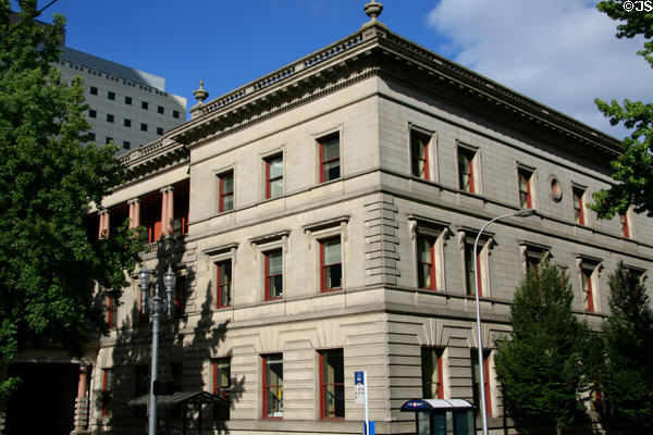Portland City Hall (1895) (1220 SW 5th Ave.). Portland, OR. Style: Classical High Renaissance Revival. Architect: Whidden & Lewis. On National Register.