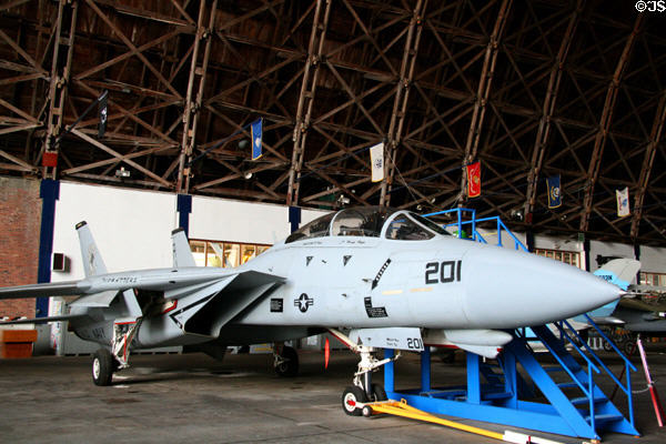 Grumman F-14 Tomcat (1976) at Tillamook Air Museum. Tillamook, OR.