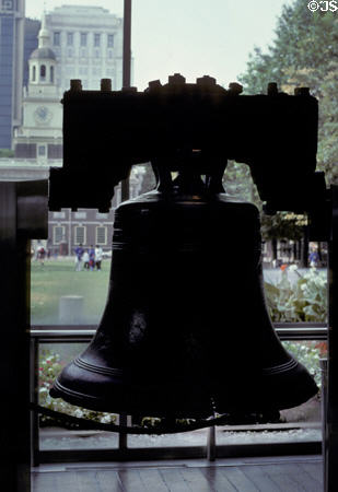 Liberty Bell at Independence Hall. Philadelphia, PA.