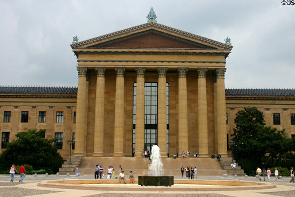 Neoclassical entrance to Philadelphia Museum of Art which was originally the Memorial Hall built for the Centennial Exposition of 1876 to celebrate the Declaration of Independence. Philadelphia, PA. Architect: Hermann J. Schwarzmann.