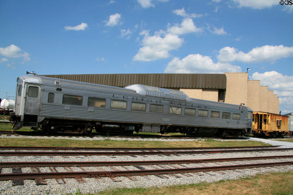 Lehigh Valley stainless steel domed RDC passenger car #40 (1951) at Railroad Museum of Pennsylvania. Strasburg, PA.