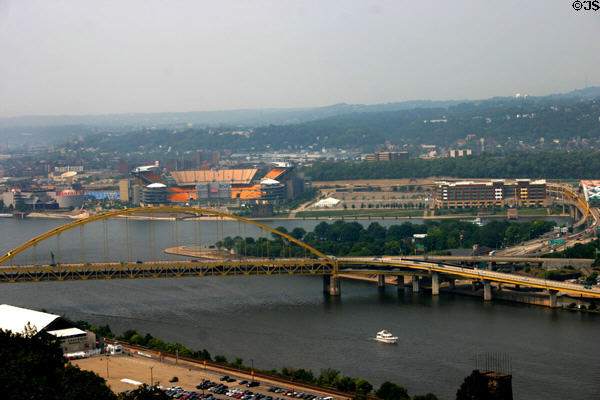 I-279 Bridge & Point State Park where Monongahela & Allegheny Rivers join to form Ohio River with Heinz Stadium. Pittsburgh, PA.